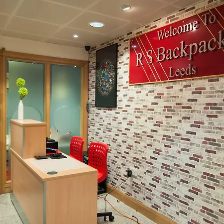 Russell Scott Backpackers Hostel Leeds
