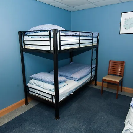 Russell Scott Backpackers * Leeds