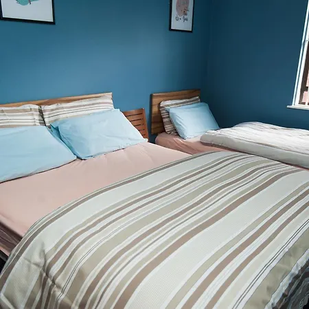 Russell Scott Backpackers Hostel