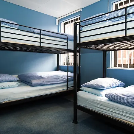 Russell Scott Backpackers Hostel