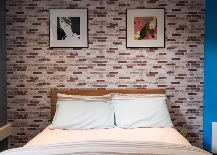 Russell Scott Backpackers Hostel