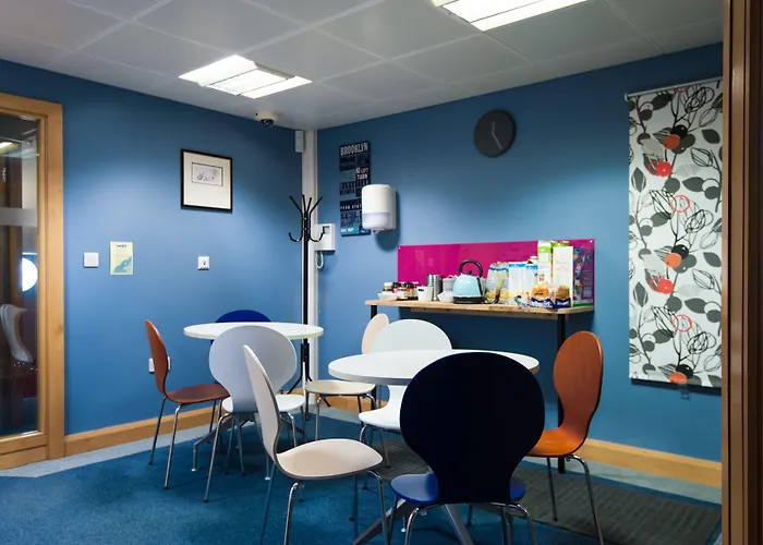 Russell Scott Backpackers