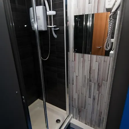 旅馆 Russell Scott Backpackers 利兹